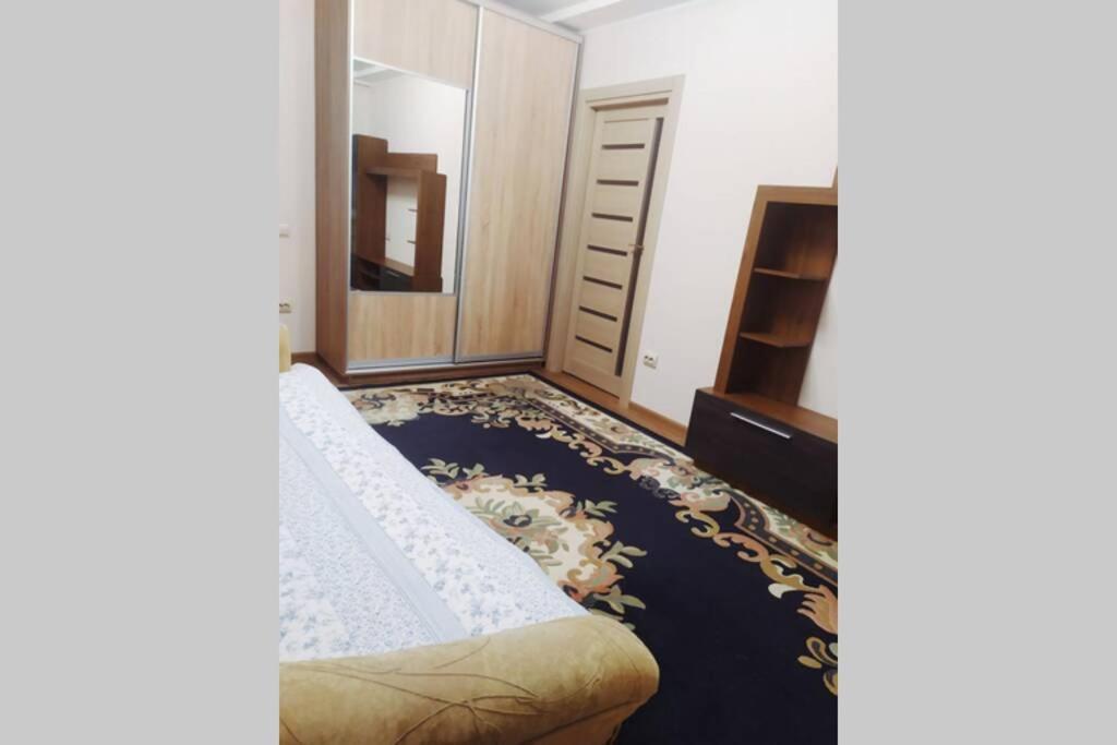 Двокімнатна Квартира Неподалік Центру Ternopil Dış mekan fotoğraf